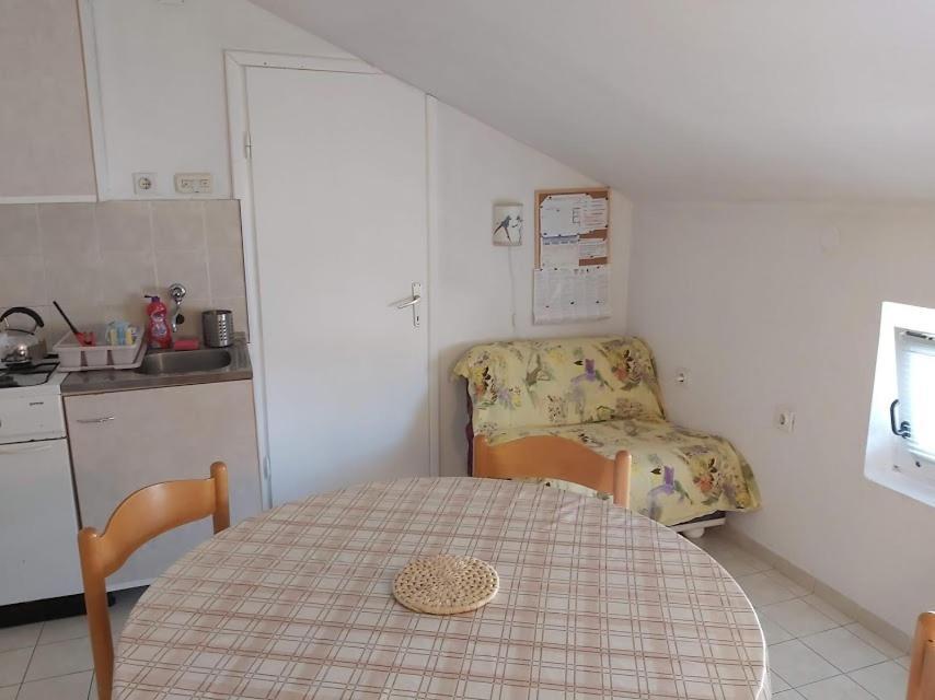 מרינה Apartments Iva I Marko מראה חיצוני תמונה