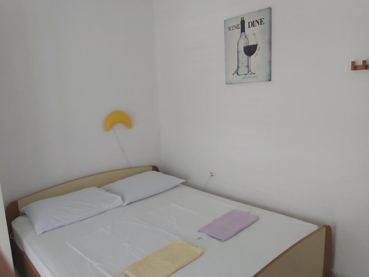 מרינה Apartments Iva I Marko מראה חיצוני תמונה
