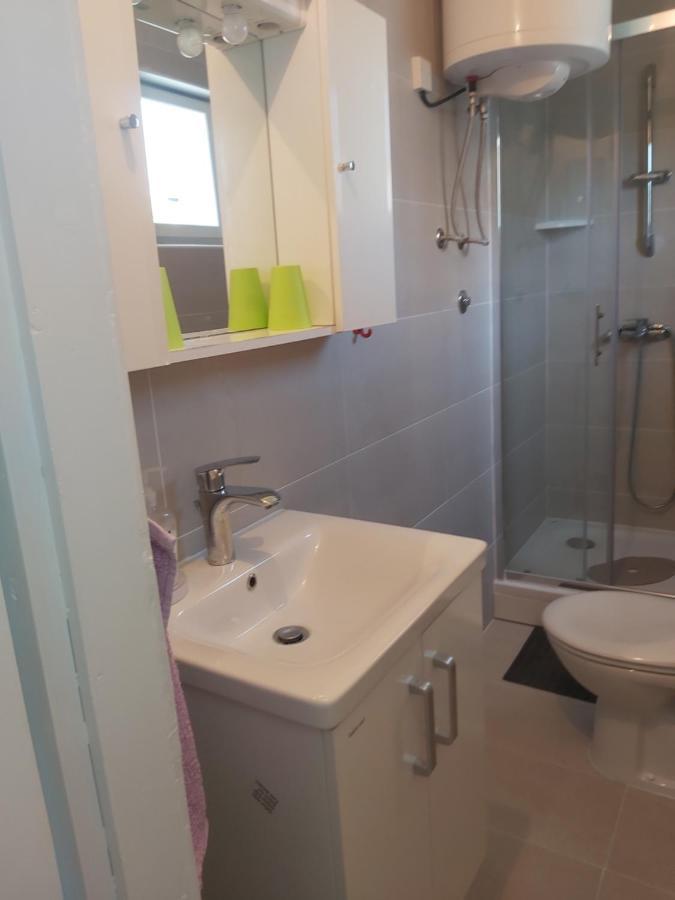 מרינה Apartments Iva I Marko מראה חיצוני תמונה
