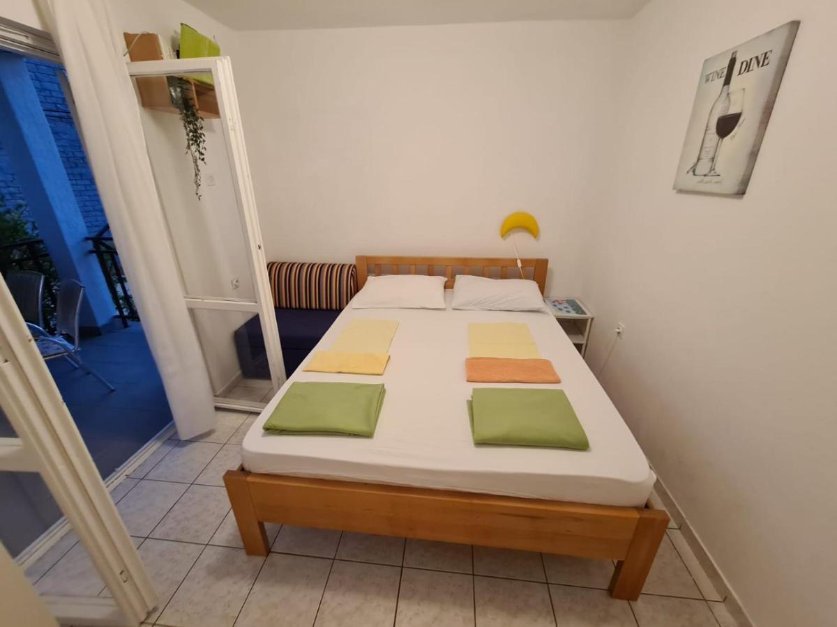 מרינה Apartments Iva I Marko מראה חיצוני תמונה